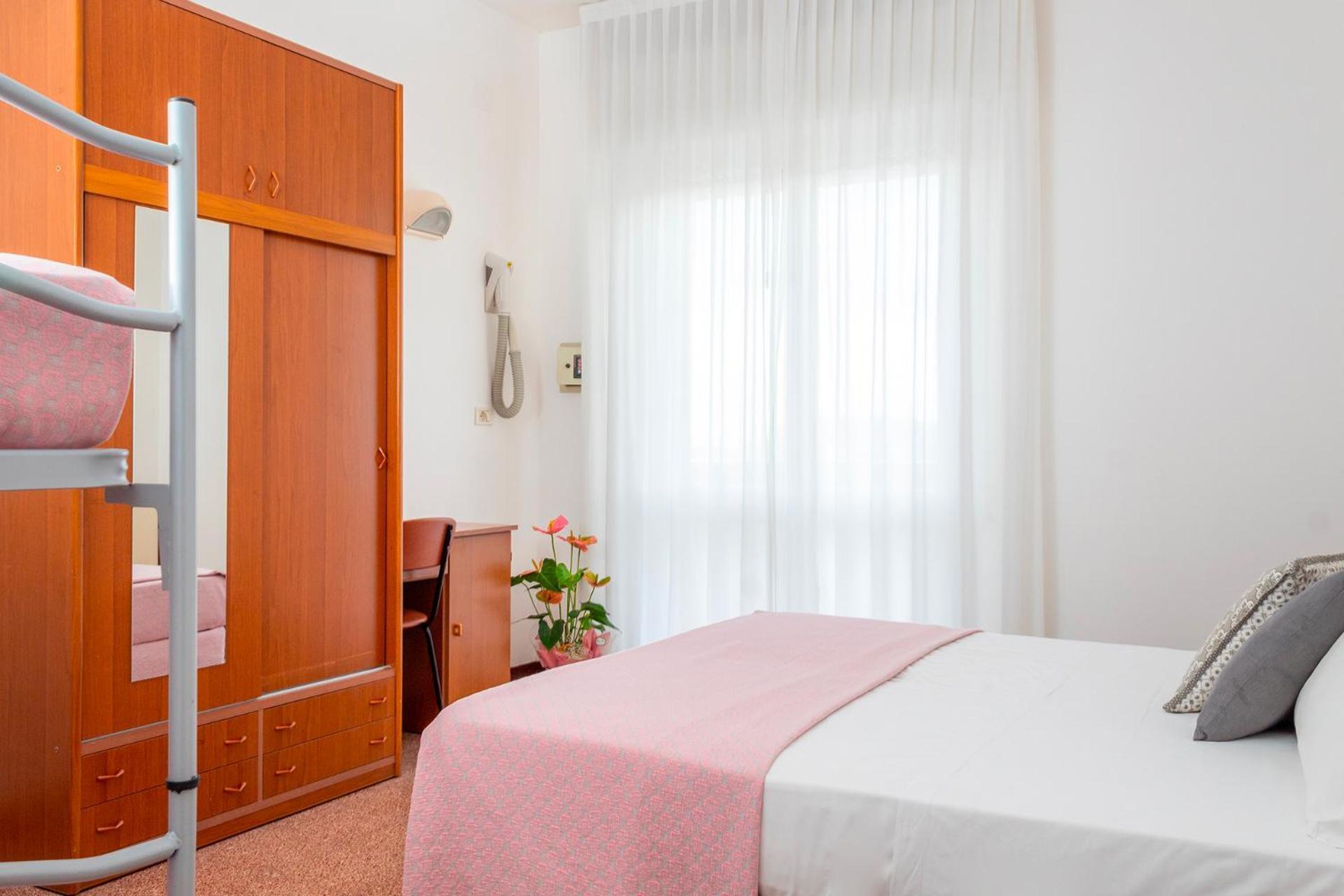Mon Hotel Misano Adriatico Exterior photo
