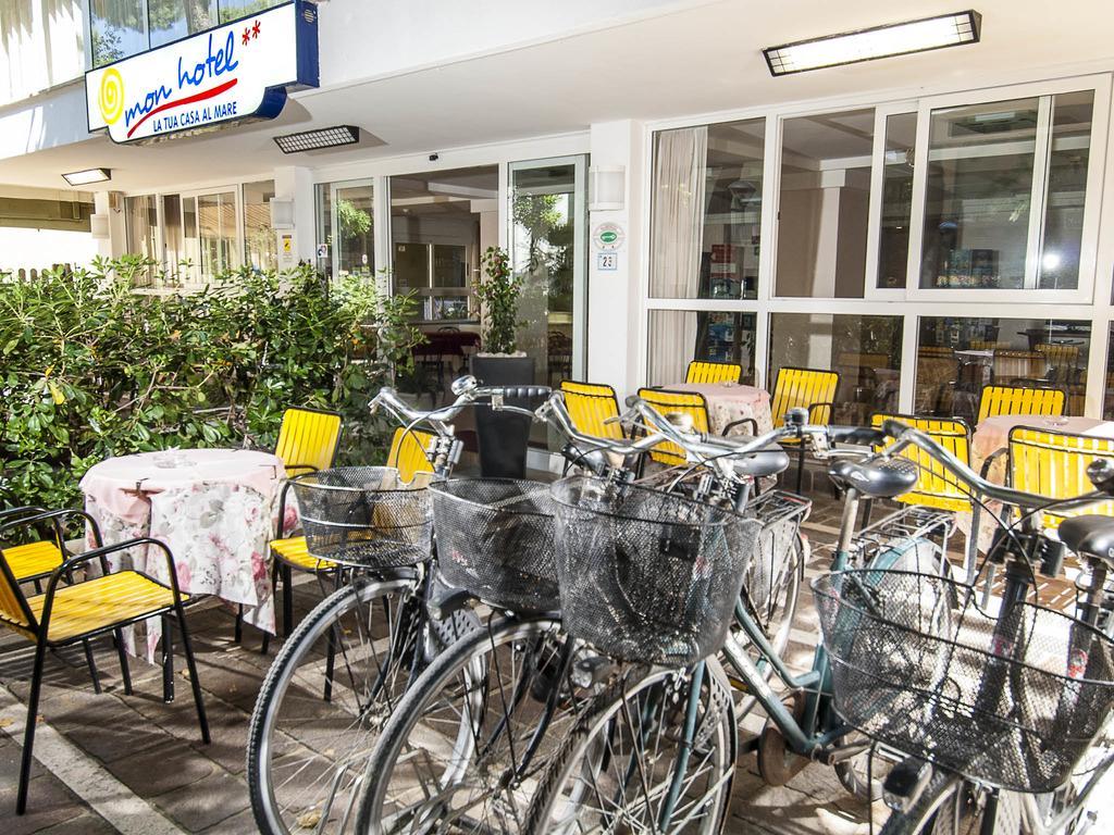 Mon Hotel Misano Adriatico Exterior photo